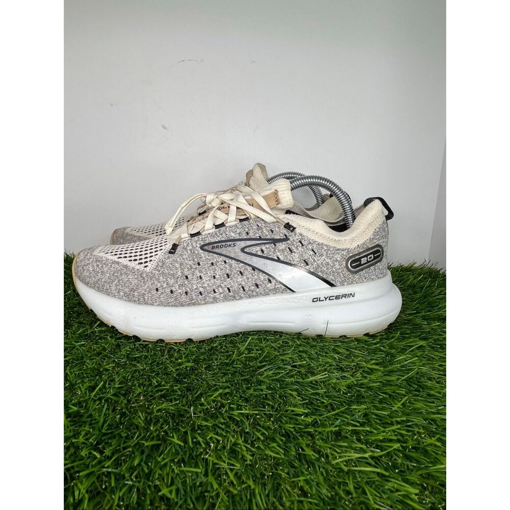 Brooks Glycerin 20 Running Shoes Gray Cream Men’s Size 9.5 Road Running Sneakers